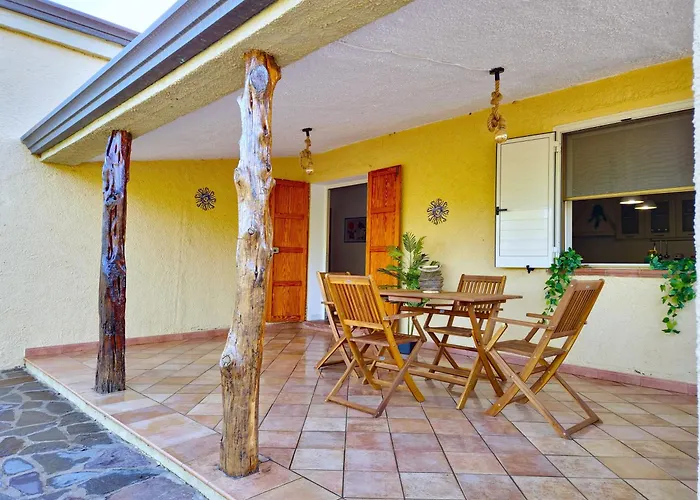 La Parapepita - Con Giardino Privato Orosei