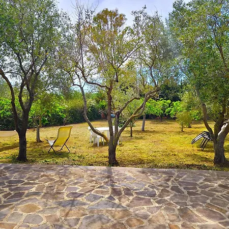 La Parapepita - Con Giardino Privato Orosei